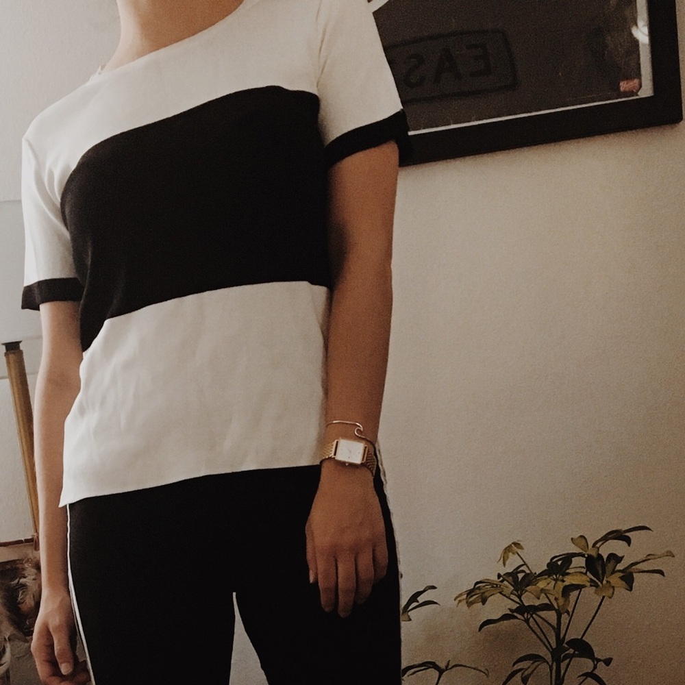 Black and white striped tee